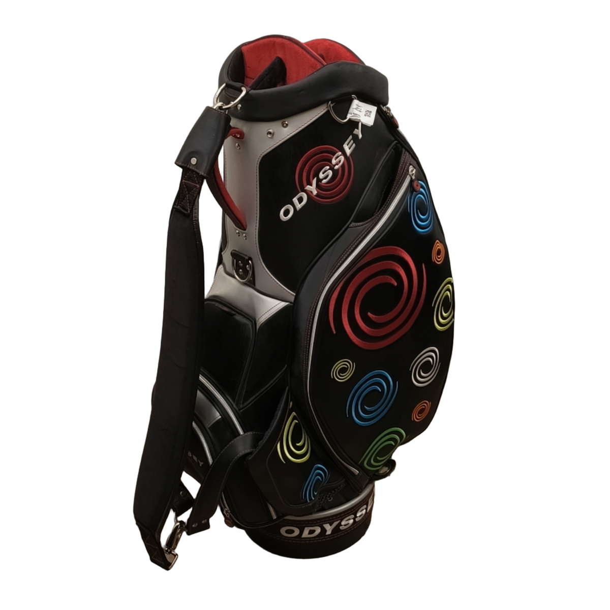Odyssey Limited Edition Golf Bag / 6-compartment / Black [model:birefnet-general] [bg:handrolled]