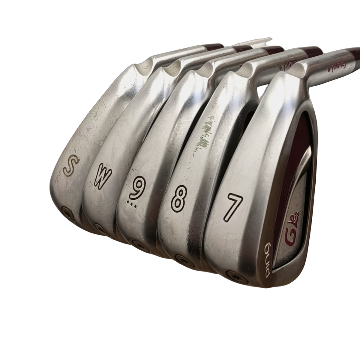 PING G Le2 Jernsæt / 7-PW+SW / Flex Ladies / Grafit [model:birefnet-general] [bg:handrolled]
