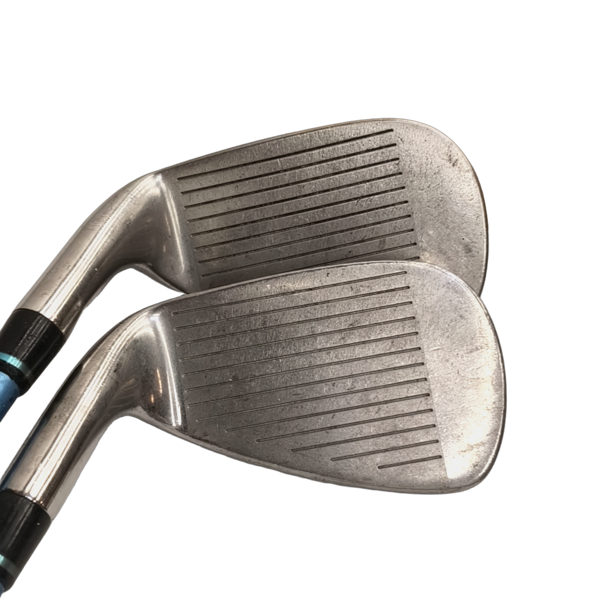 Wilson Staff Di11 Jernsæt / 7-PW+SW / Flex Ladies / Grafit [model:birefnet-general] [bg:handrolled]