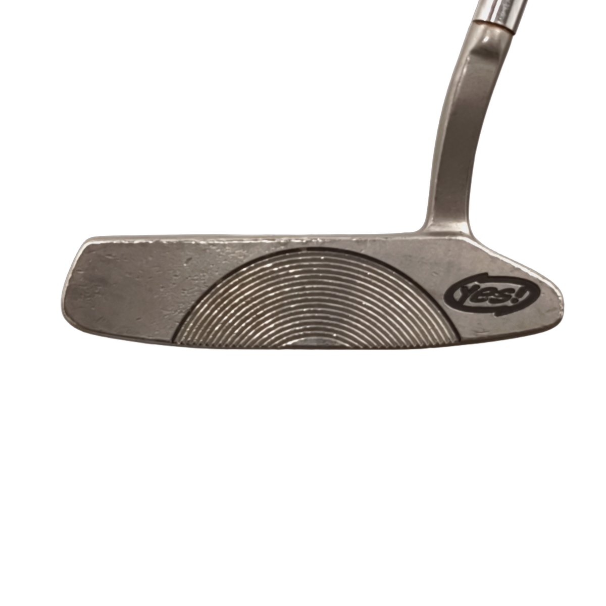 Yes! C-Groove Bella-12 Putter / 34" [model:birefnet-general] [bg:handrolled]