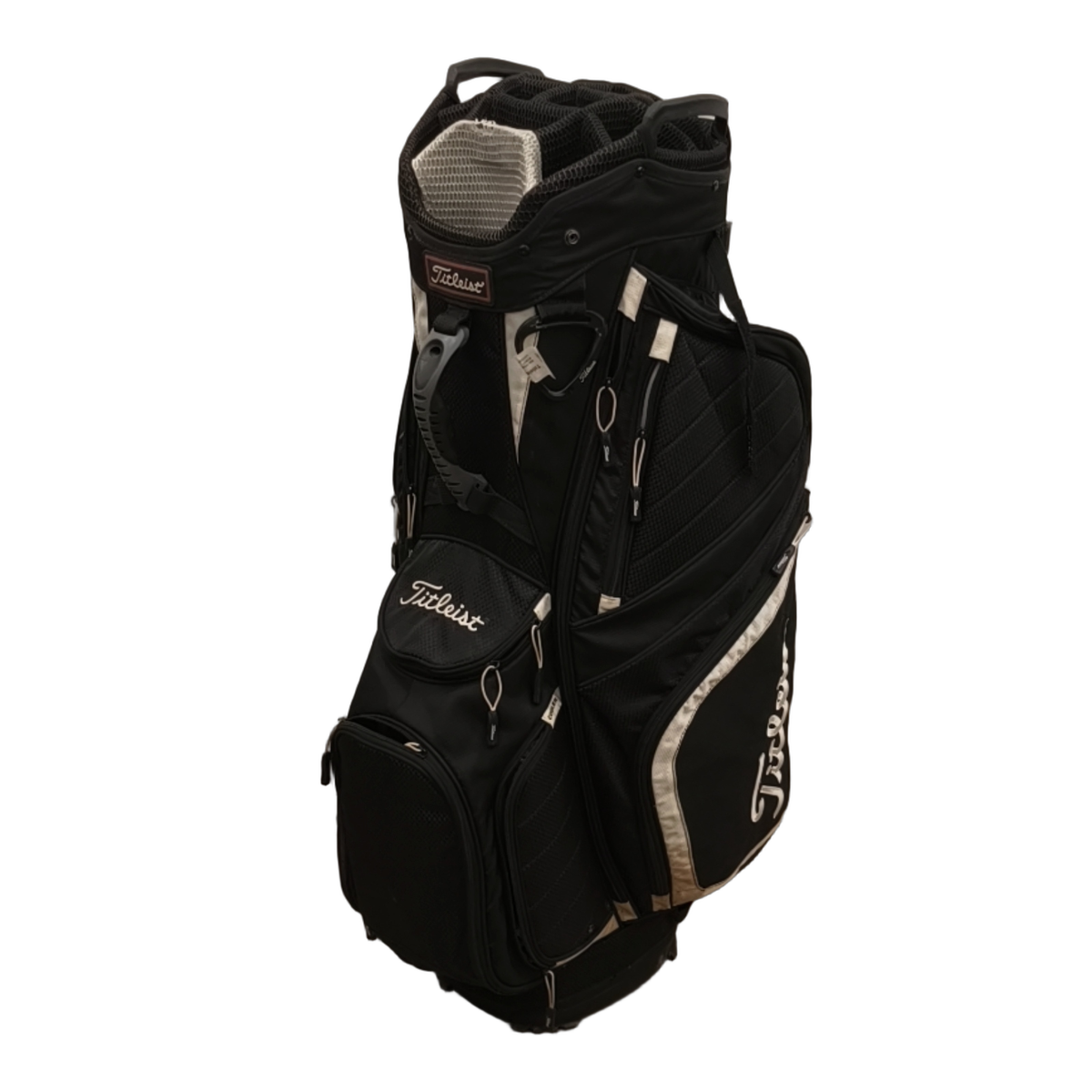 Titleist  Golf Bag / 14-Rum / Sort [model:birefnet-general] [bg:handrolled]