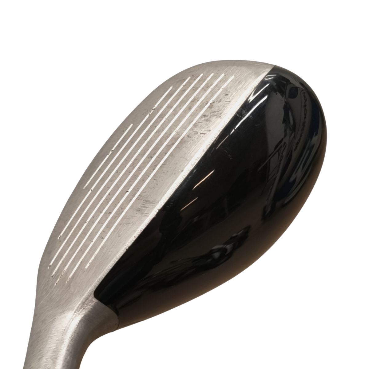 Titleist 585H Hybrid / Flex Regular / #4/21 [model:birefnet-general] [bg:handrolled]