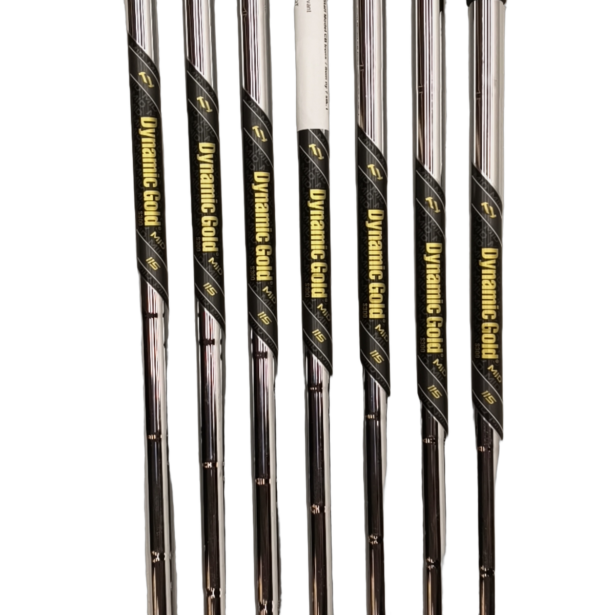 Wilson Staff Model 2025 Jernsæt / 4-PW / Flex Stiff / Stål [model:birefnet-general] [bg:handrolled]