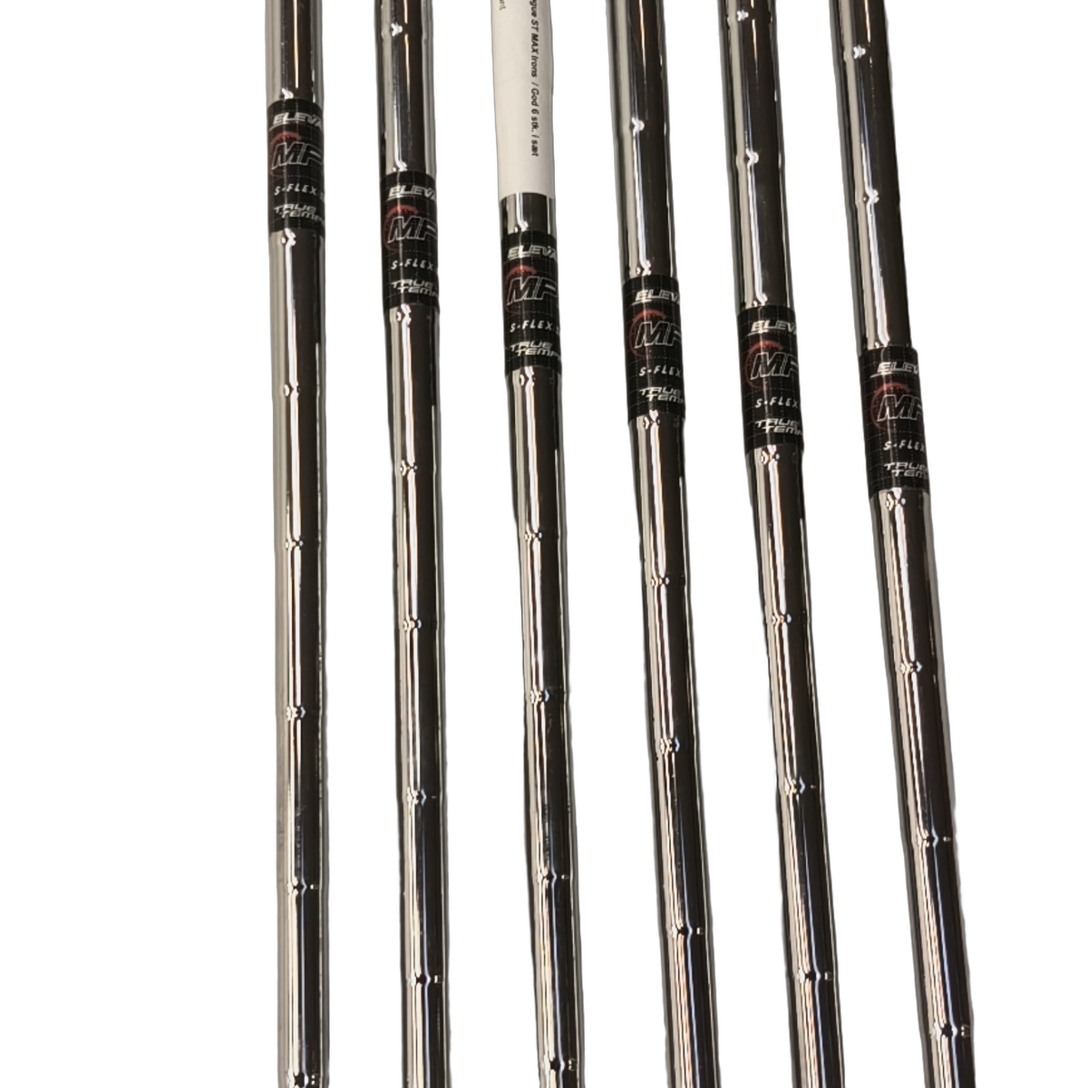 Callaway Rogue ST Max Jernsæt / 5-PW / Flex Stiff / Stål [model:birefnet-general] [bg:handrolled]