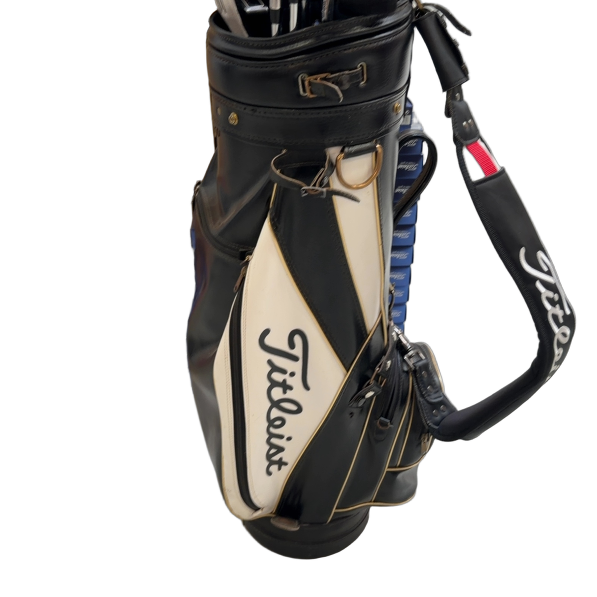 Titleist  Golf Bag / 6-Rum / Sort [model:birefnet-general] [bg:handrolled]
