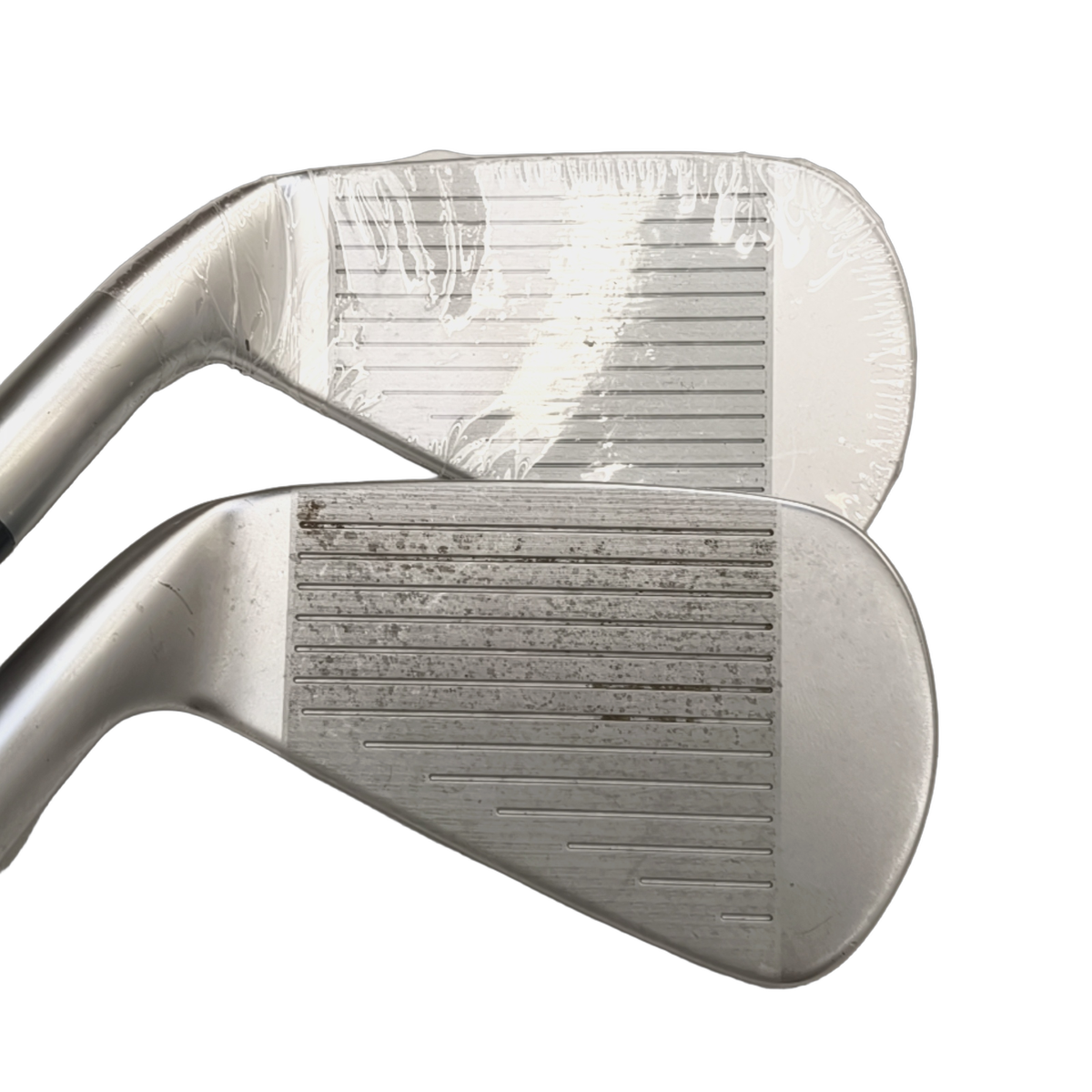 Srixon ZXi4 Jernsæt / 7-PW / Flex Regular / Grafit [model:birefnet-general] [bg:handrolled]