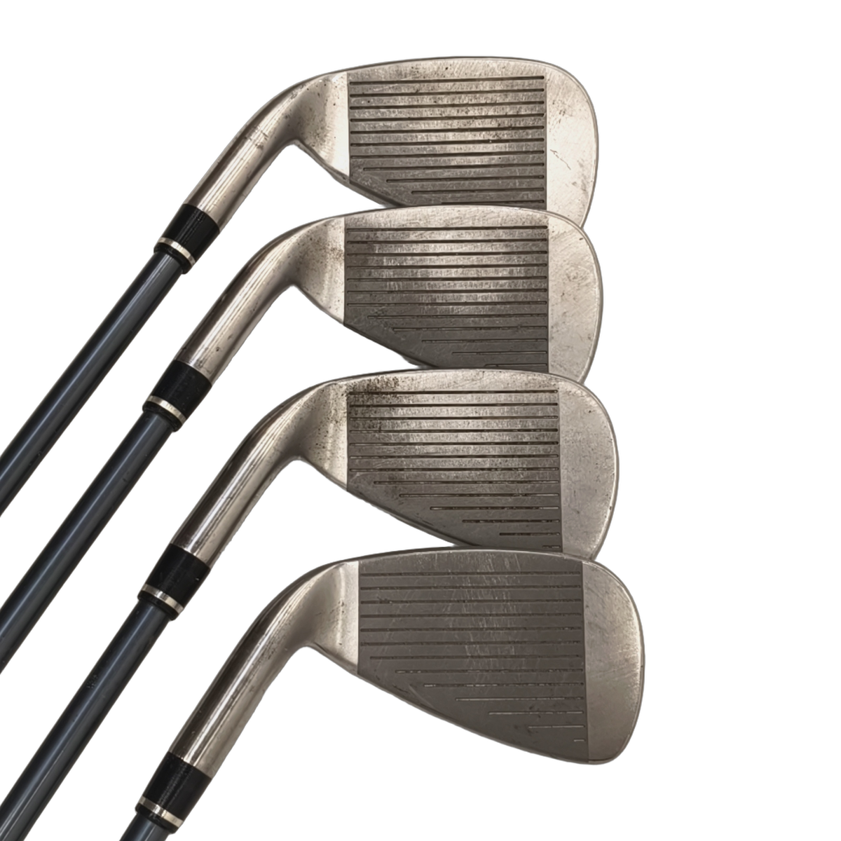 Wilson Staff Di5 Jernsæt / 4-PW / Flex Regular / Grafit [model:birefnet-general] [bg:handrolled]