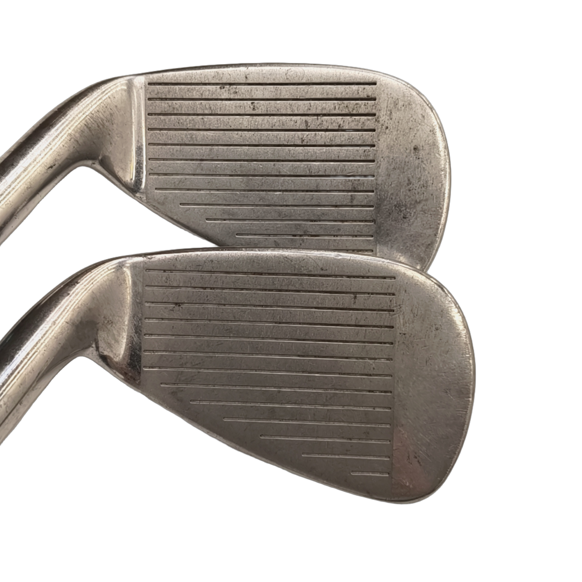 Wilson Staff Di11 Jernsæt / 6-PW / Flex Ladies / Grafit [model:birefnet-general] [bg:handrolled]