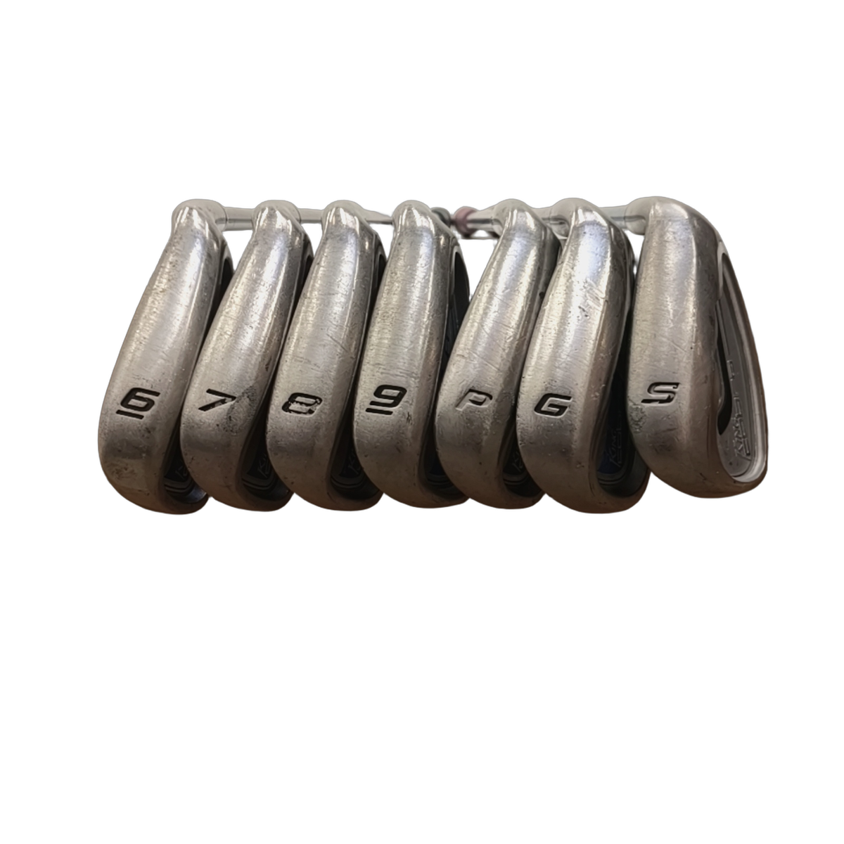 Cobra King FP Jernsæt / 6-PW+GW+SW / Flex Ladies / Grafit [model:birefnet-general] [bg:handrolled]