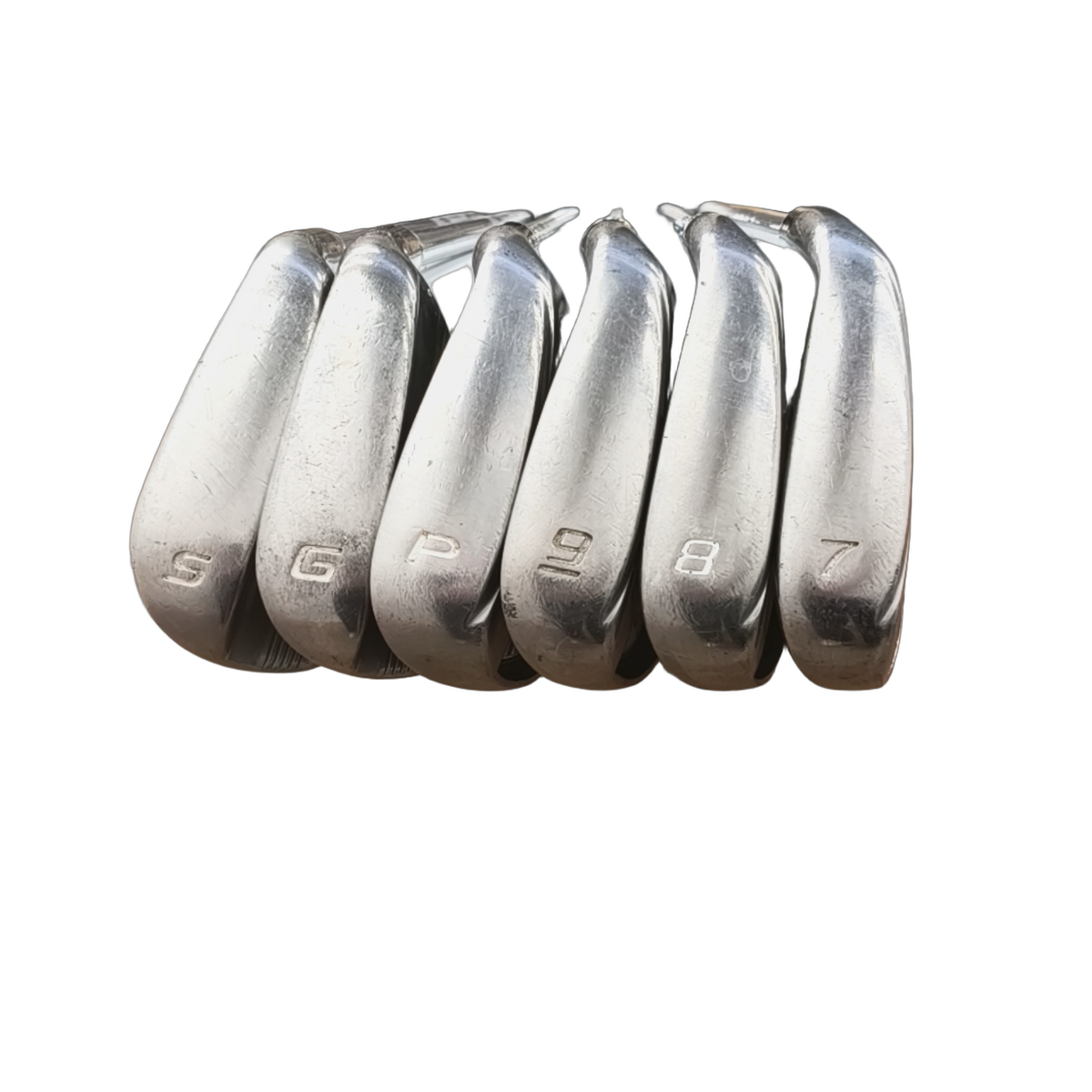 Cobra Max TecFlo Jernsæt / 7-PW+GW+SW / Flex Ladies / Grafit [model:birefnet-general] [bg:handrolled]