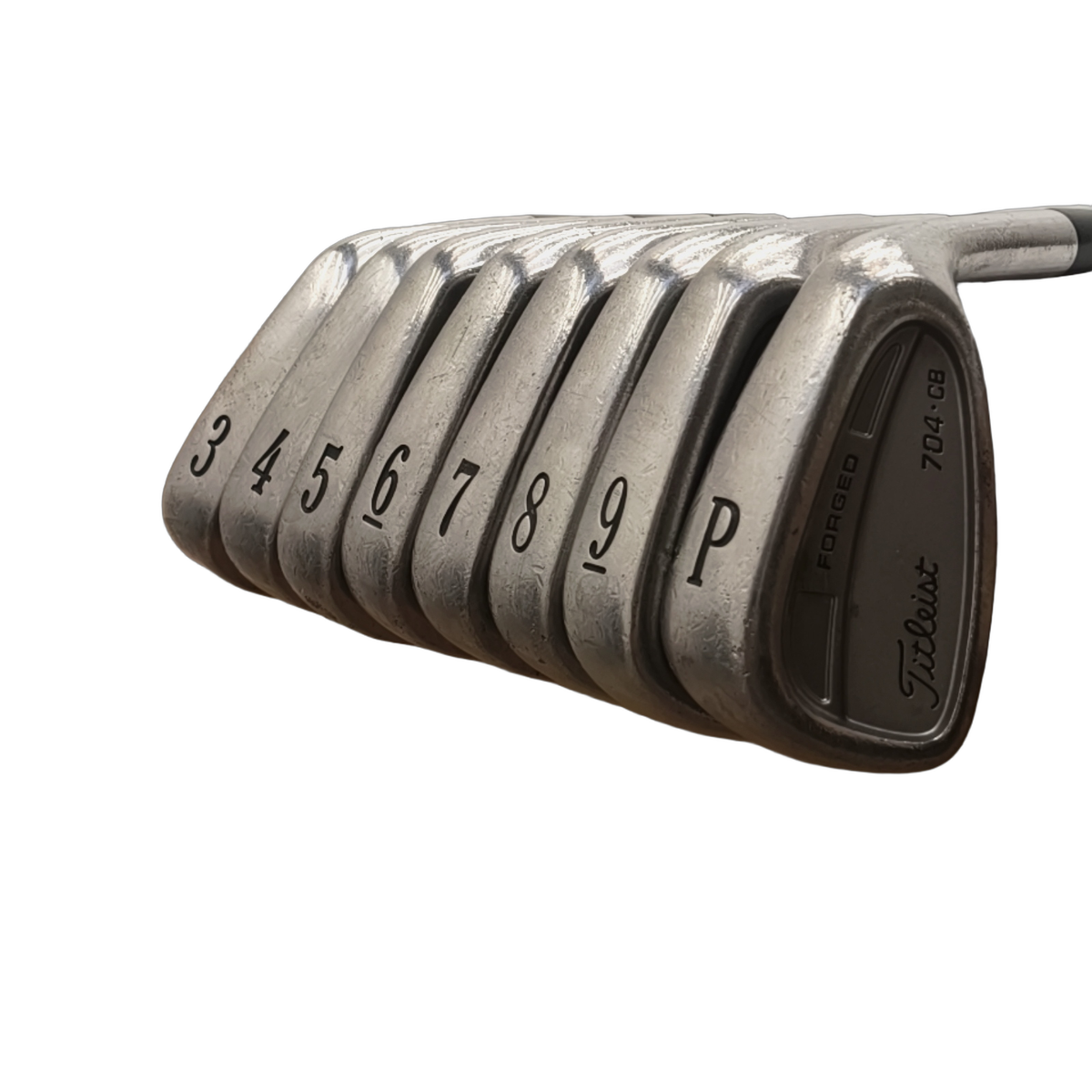 Titleist 704 CB Forged Jernsæt / 3-PW / Flex Regular / Stål [model:birefnet-general] [bg:handrolled]