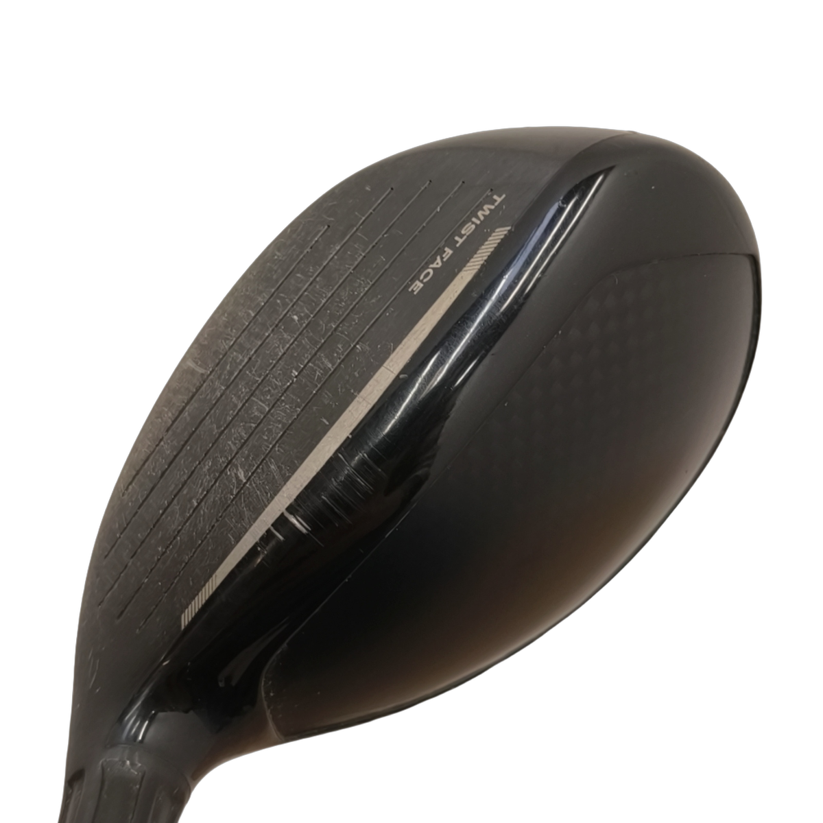 TaylorMade Stealth Hybrid / Flex Regular / #6/28 [model:birefnet-general] [bg:handrolled]