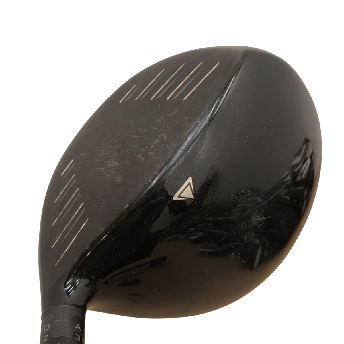Titleist 915D2 Driver / Flex Regular / Loft 9.5 [model:birefnet-general] [bg:handrolled]
