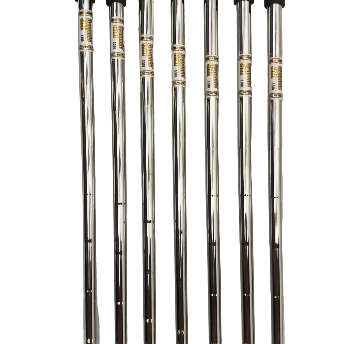 Wilson DynaPWR Jernsæt / 5-PW+GW / Flex Stiff / Stål [model:birefnet-general] [bg:handrolled]