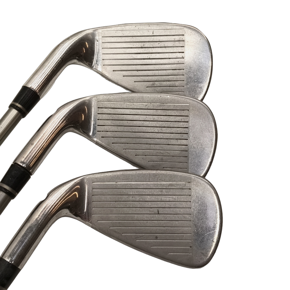 Wilson Staff D7 Jernsæt / 6-PW / Flex Regular / Grafit [model:birefnet-general] [bg:handrolled]