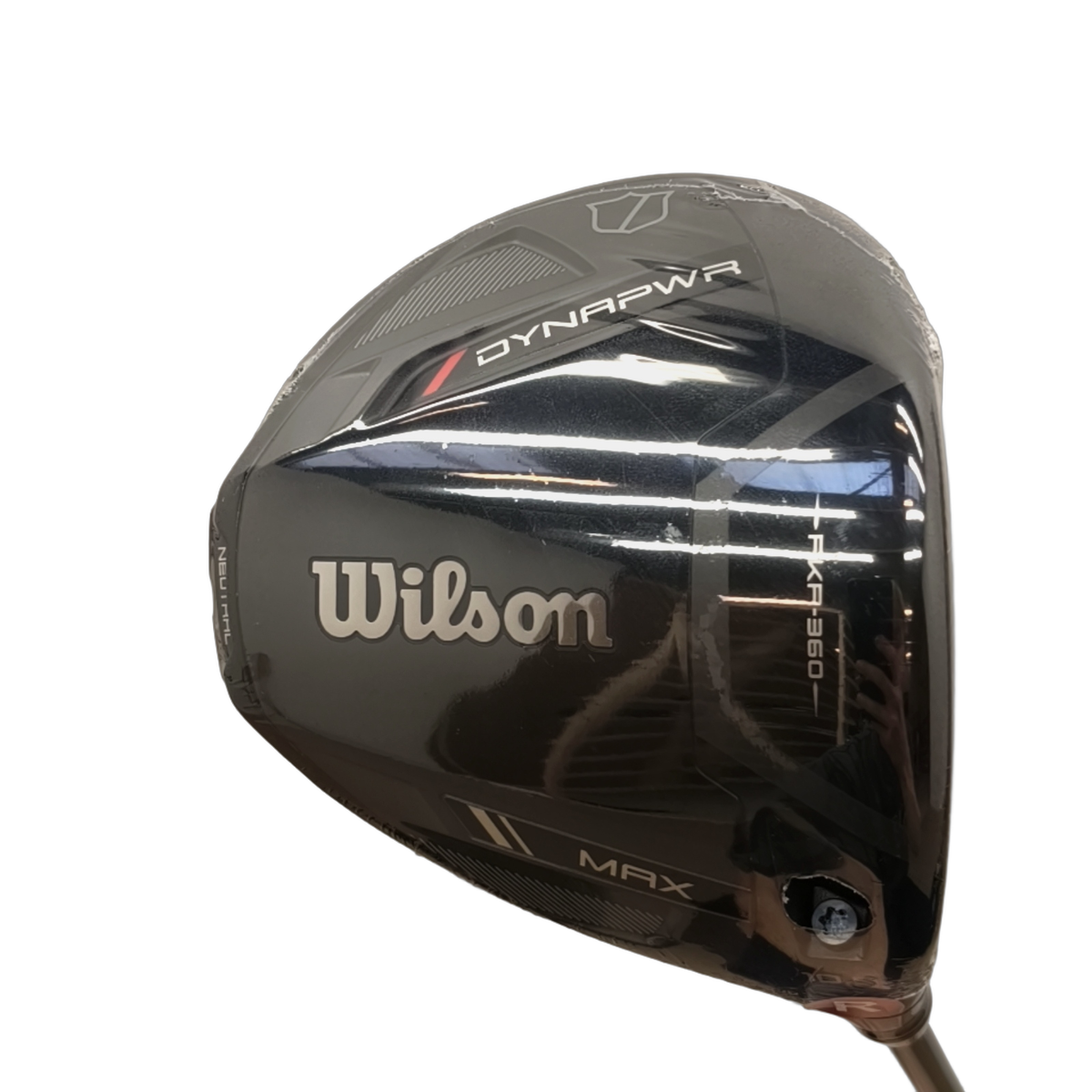 Wilson DynaPWR Max Driver / Flex Regular / Loft 10.5 [model:birefnet-general] [bg:handrolled]