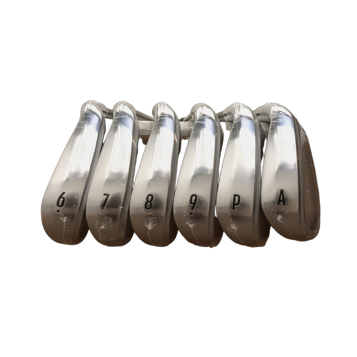 Callaway Quantum Max OS Jernsæt / 6-PW+GW+SW+LW / Flex Regular / Grafit [model:birefnet-general] [bg:handrolled]