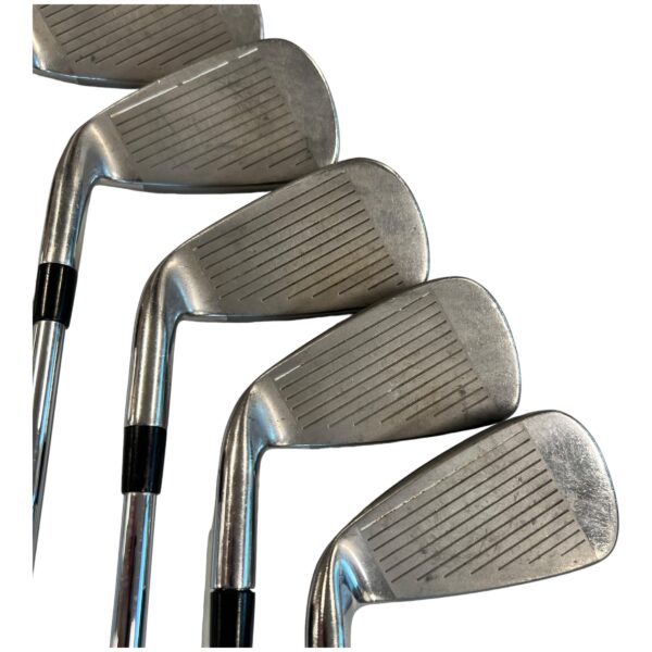 Tour Edge Exotics XCG7 jernsæt / Flex Firm / 4-PW + AW / Stål